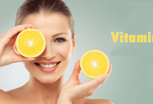 Dùng vitamin C bị nổi mụn