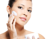 Có Nên Dùng Mãi Một Loại Kem Dưỡng Da? Giải Đáp 24h