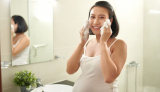 Sữa rửa mặt Bioderma có dùng được cho bà bầu không? Giải đáp ngay