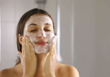 Tìm Hiểu Các Loại Sữa Rửa Mặt Cho Da Hỗn Hợp Thiên Dầu Mụn Cực Tốt