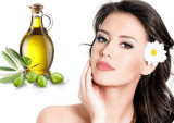 Thoa Dầu Oliu Lên Mặt Để Qua Đêm Có Thật Sự Tốt Không?